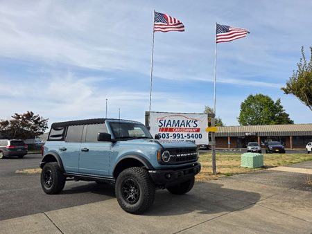 2023 Ford Bronco Black Diamond advanced 4x4