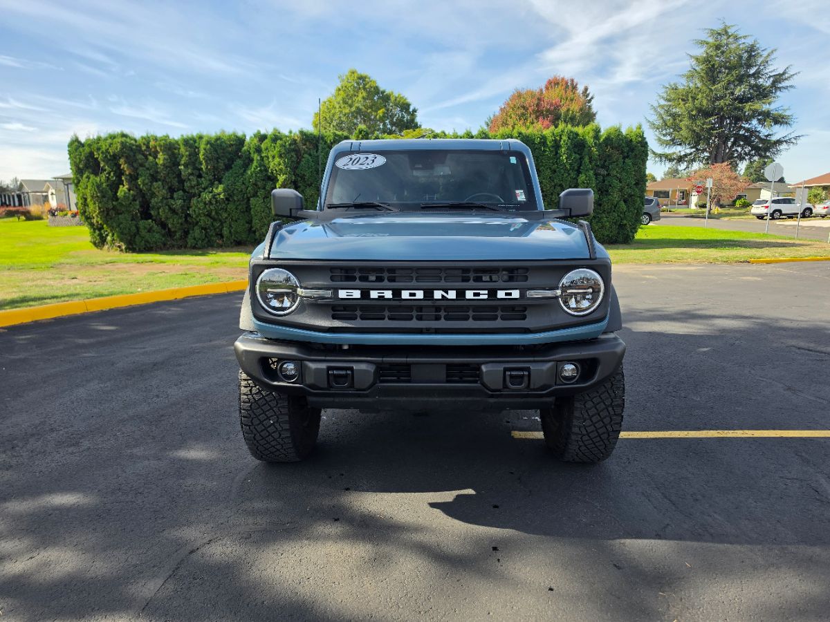 Ford Bronco photo 5