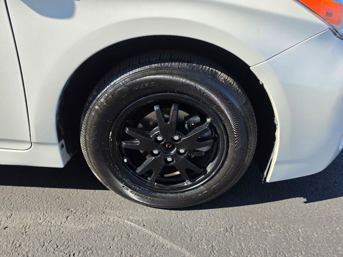 Photo 8 of this Toyota Prius