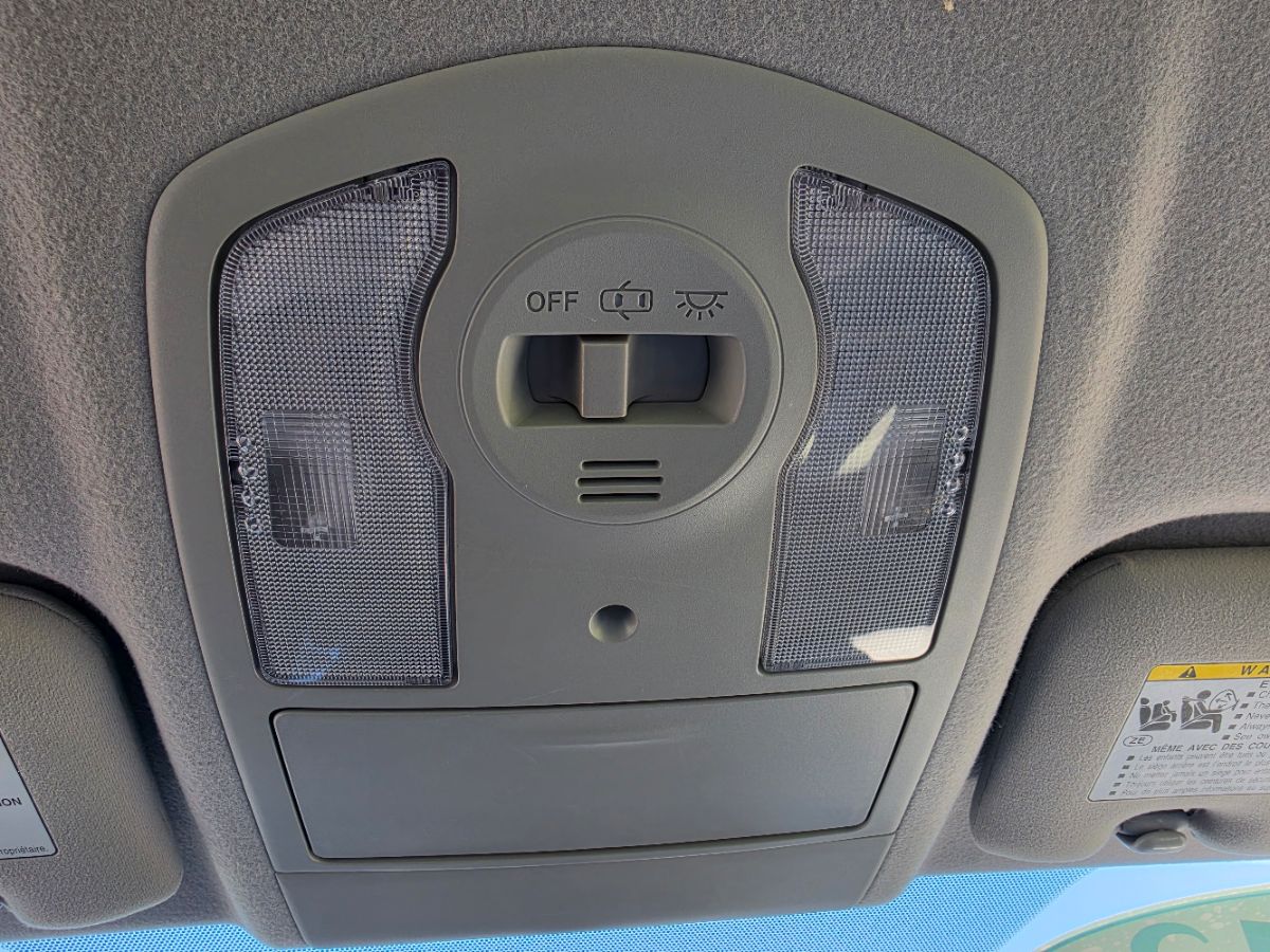 Photo 37 of this Toyota Prius