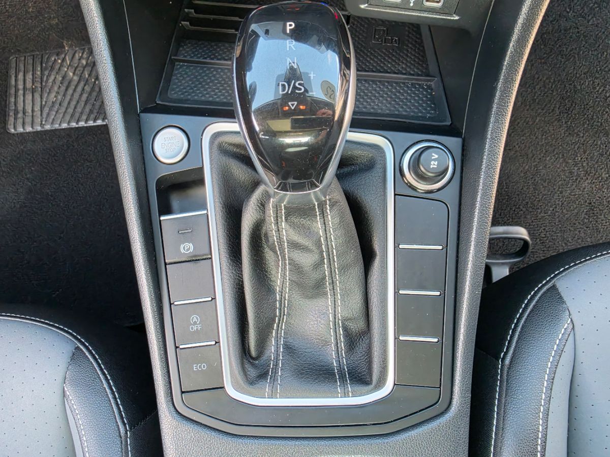 Volkswagen Jetta photo 13