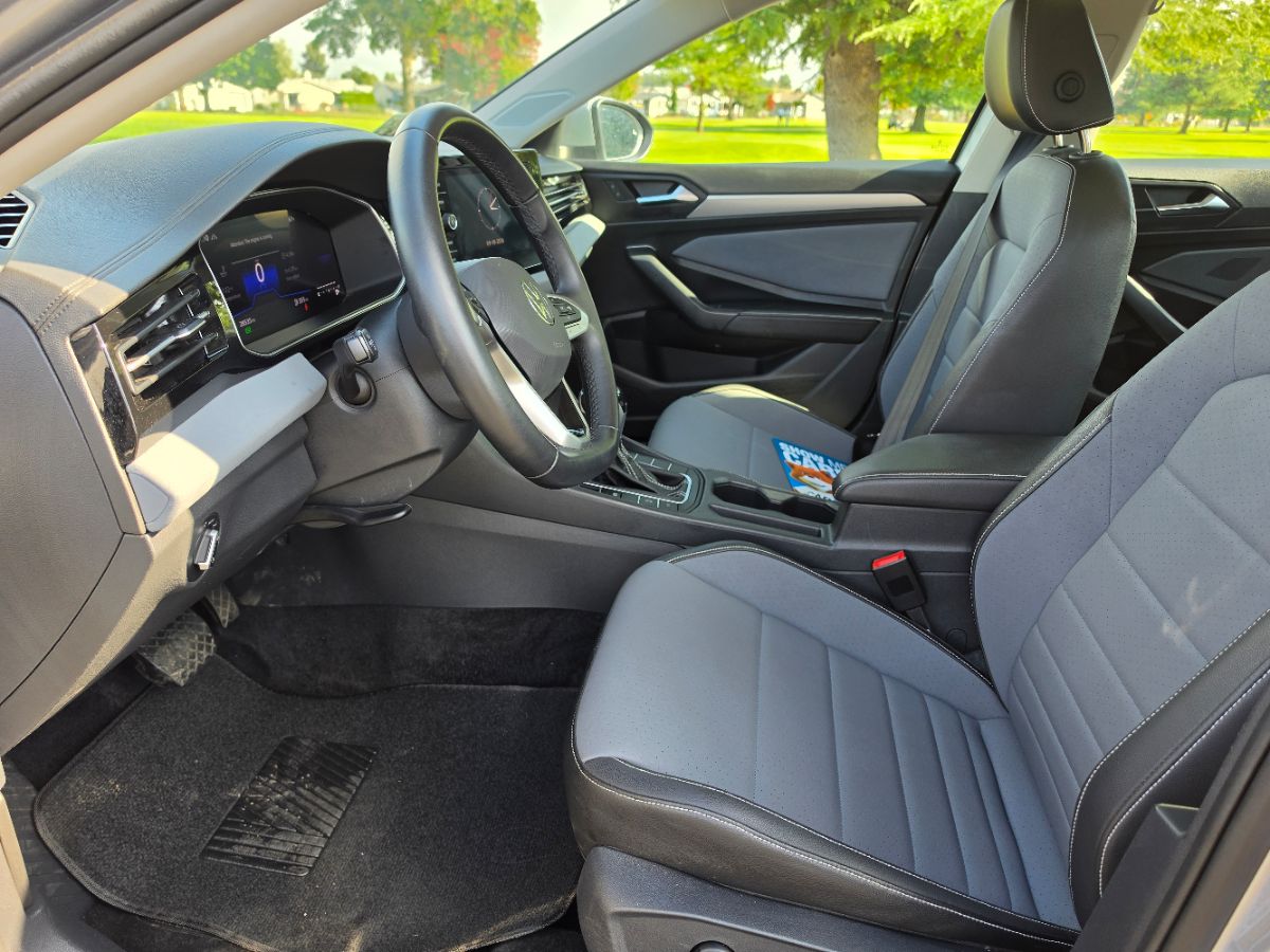 Volkswagen Jetta photo 31