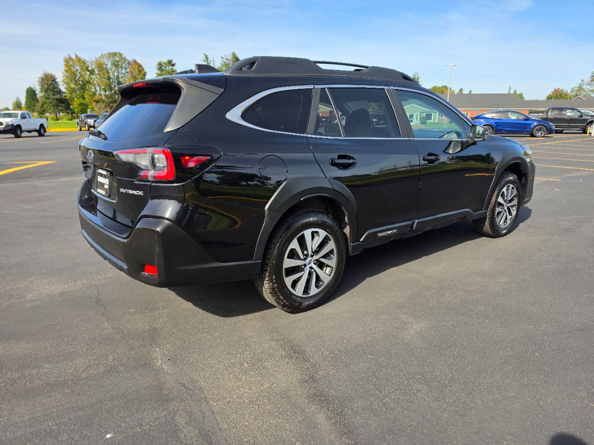 2023 Subaru Outback Premium - Photo 18
