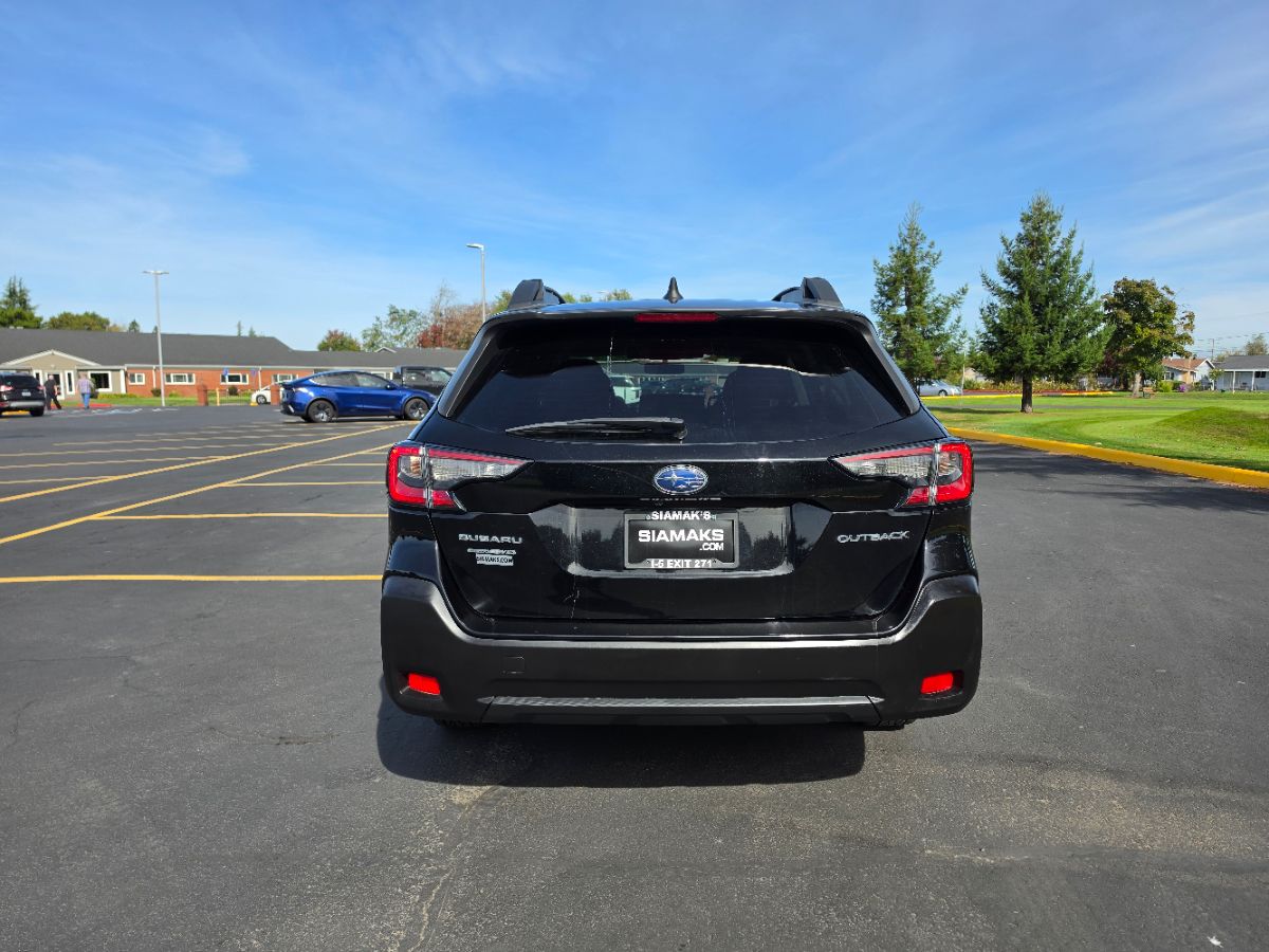 2023 Subaru Outback Premium - Photo 19