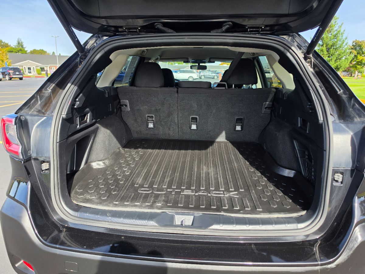 2023 Subaru Outback Premium - Photo 20