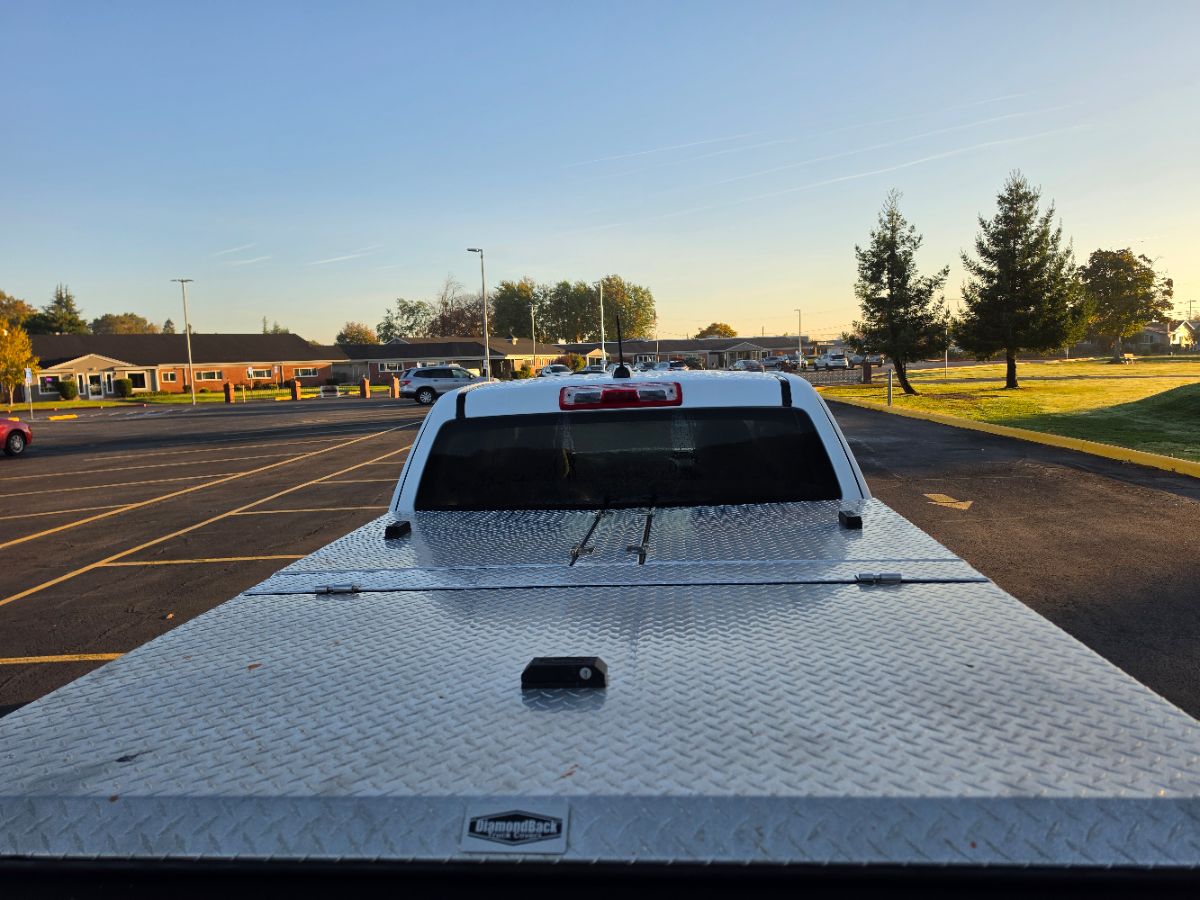 Photo 23 of this Chevrolet Colorado