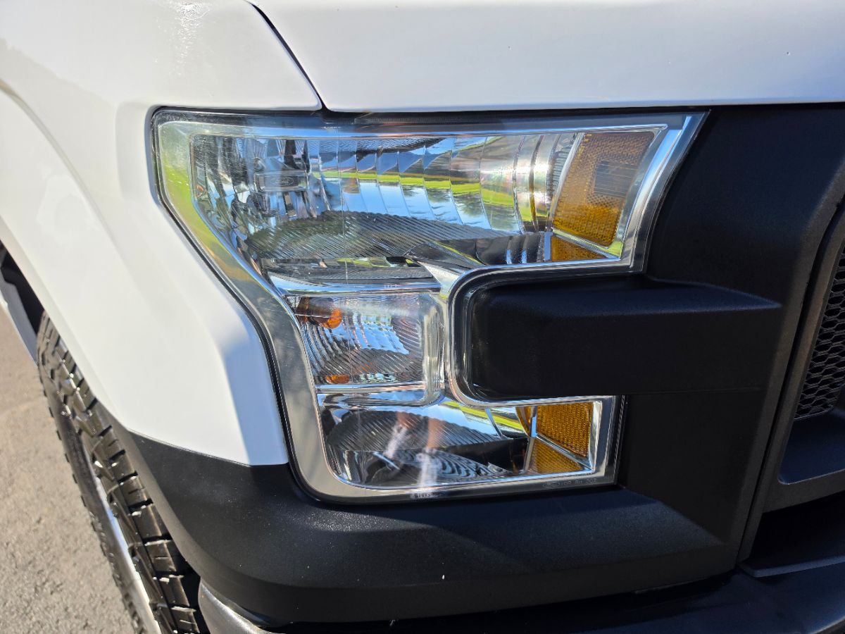 Ford F-150 photo 6