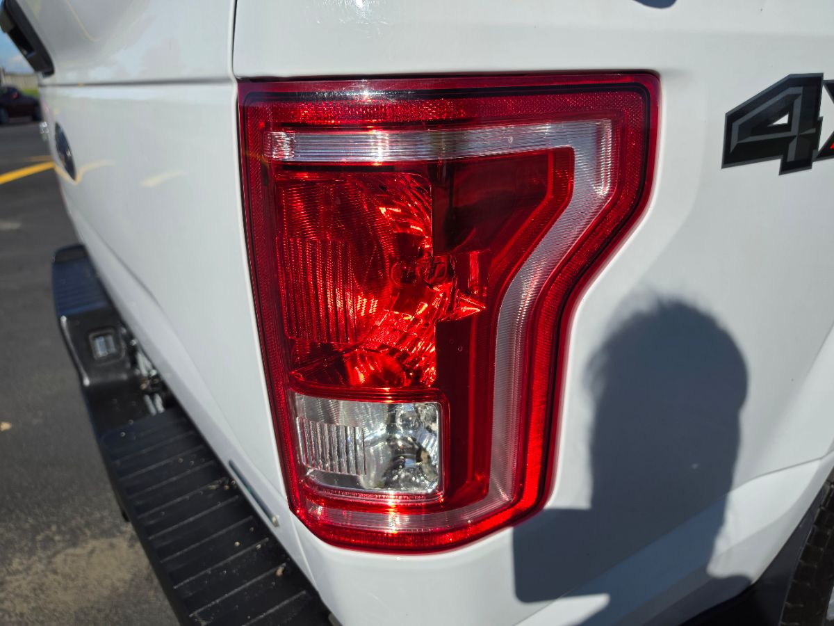 Ford F-150 photo 20