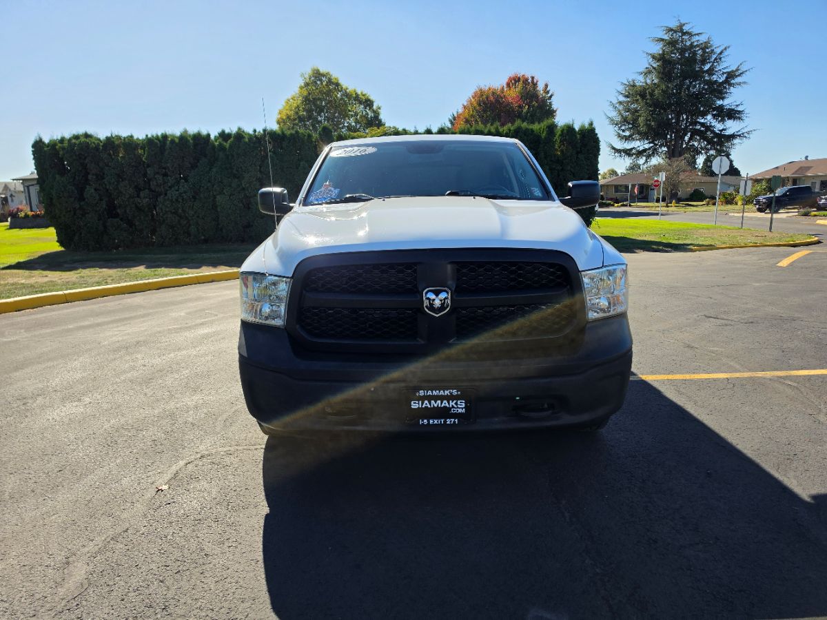 Photo 4 of this Ram 1500