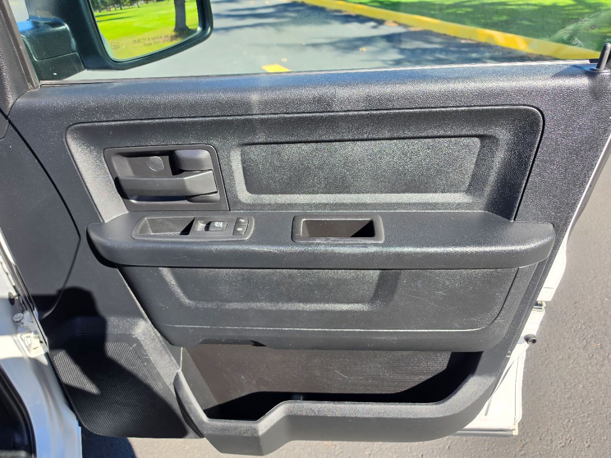 Photo 13 of this Ram 1500