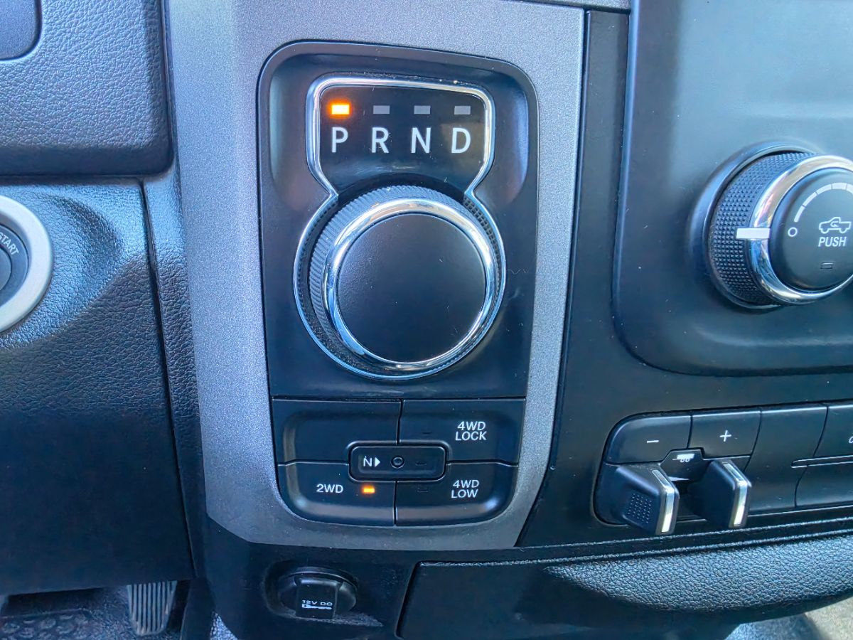 Photo 33 of this Ram 1500