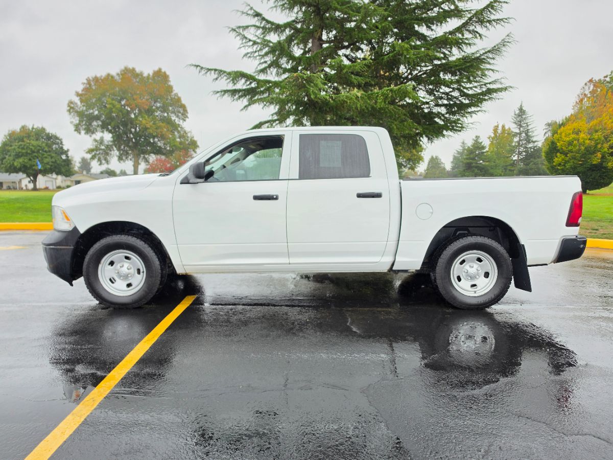 Photo 22 of this Ram 1500