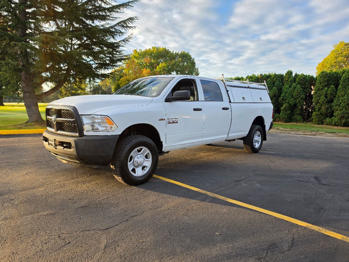 Photo 4 of this Ram 2500
