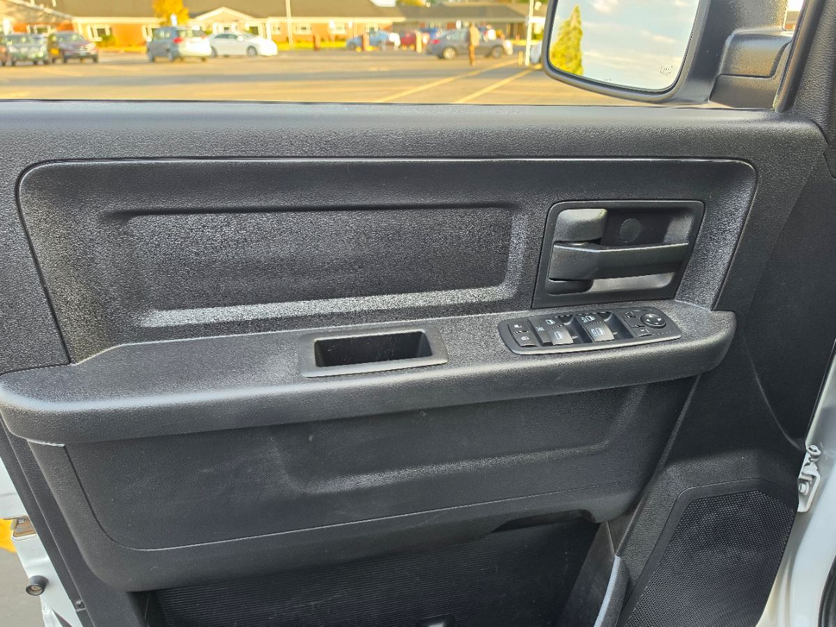 Photo 29 of this Ram 2500