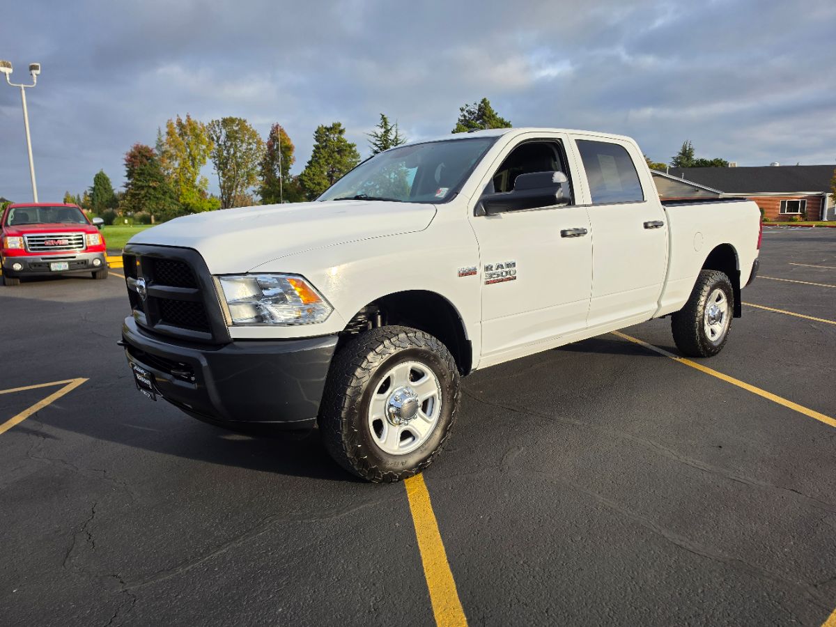 Photo 4 of this Ram 3500