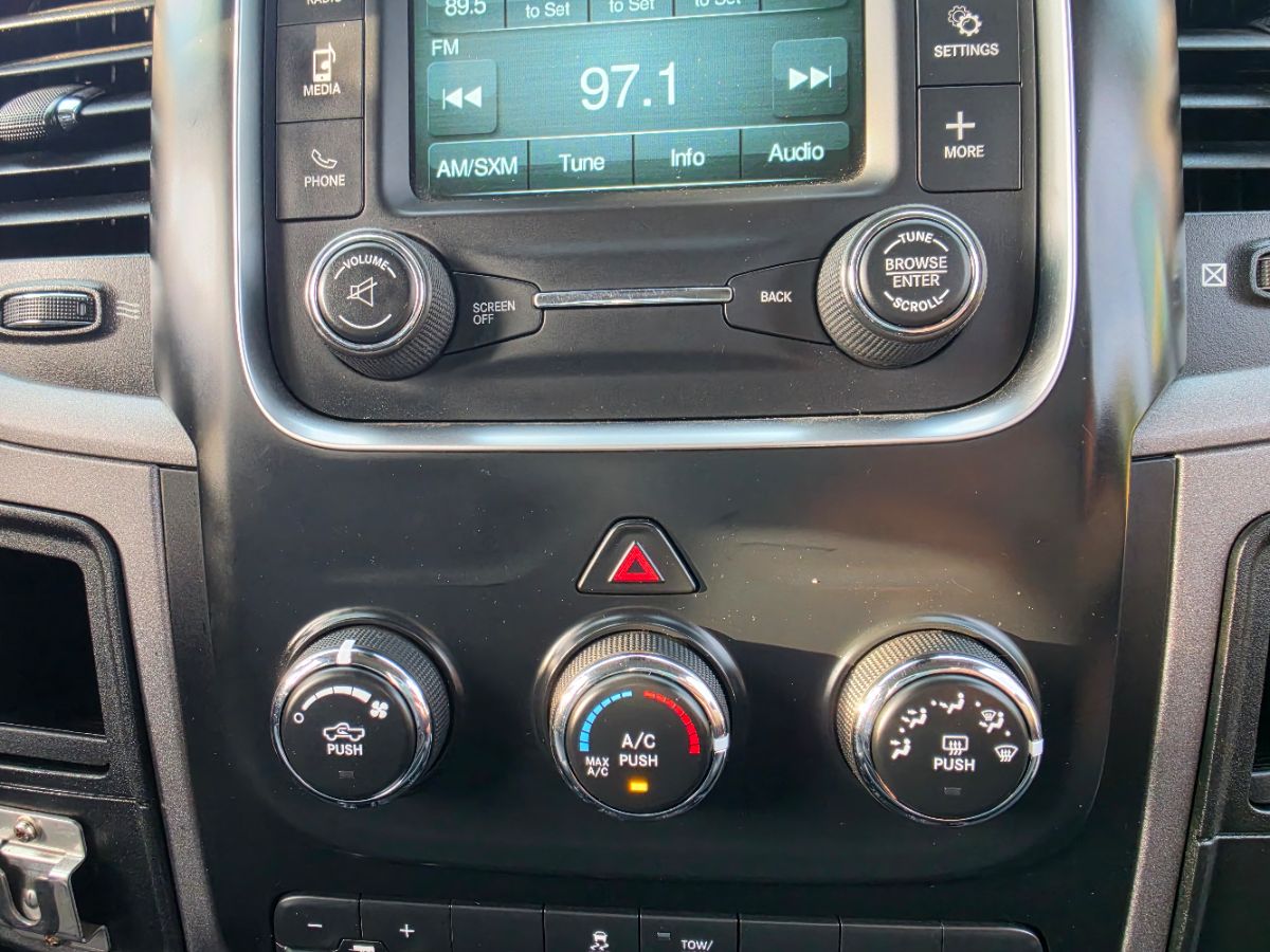 Photo 11 of this Ram 3500