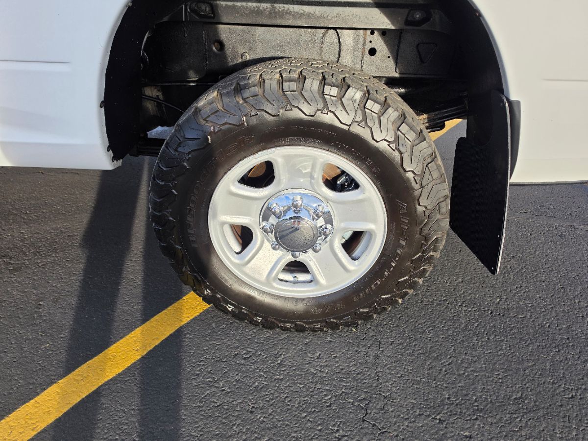 Photo 23 of this Ram 3500
