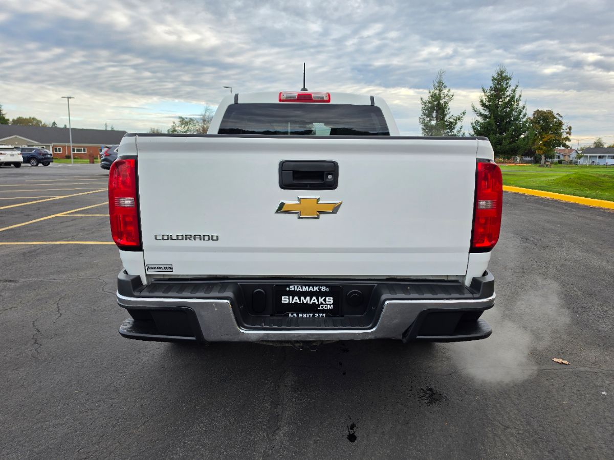 Photo 22 of this Chevrolet Colorado