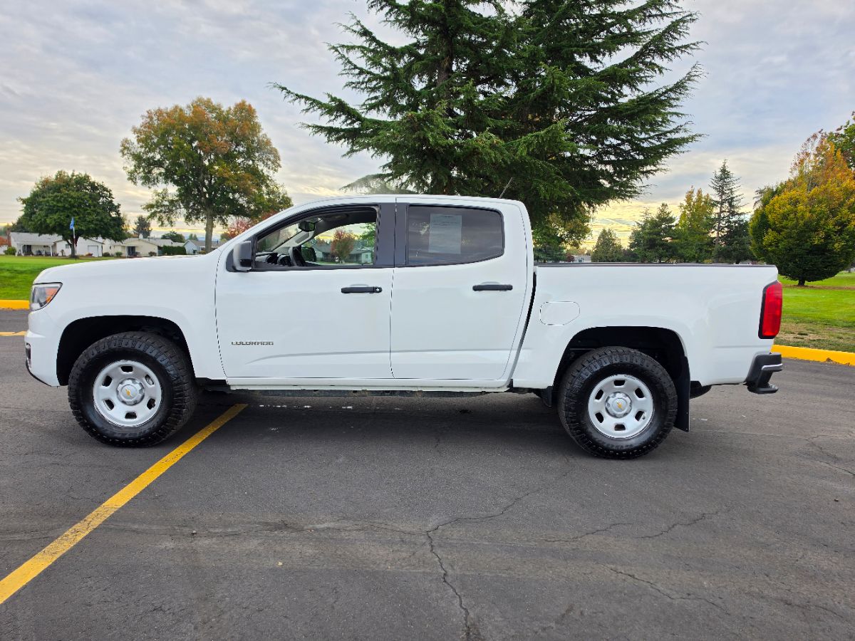 Photo 25 of this Chevrolet Colorado