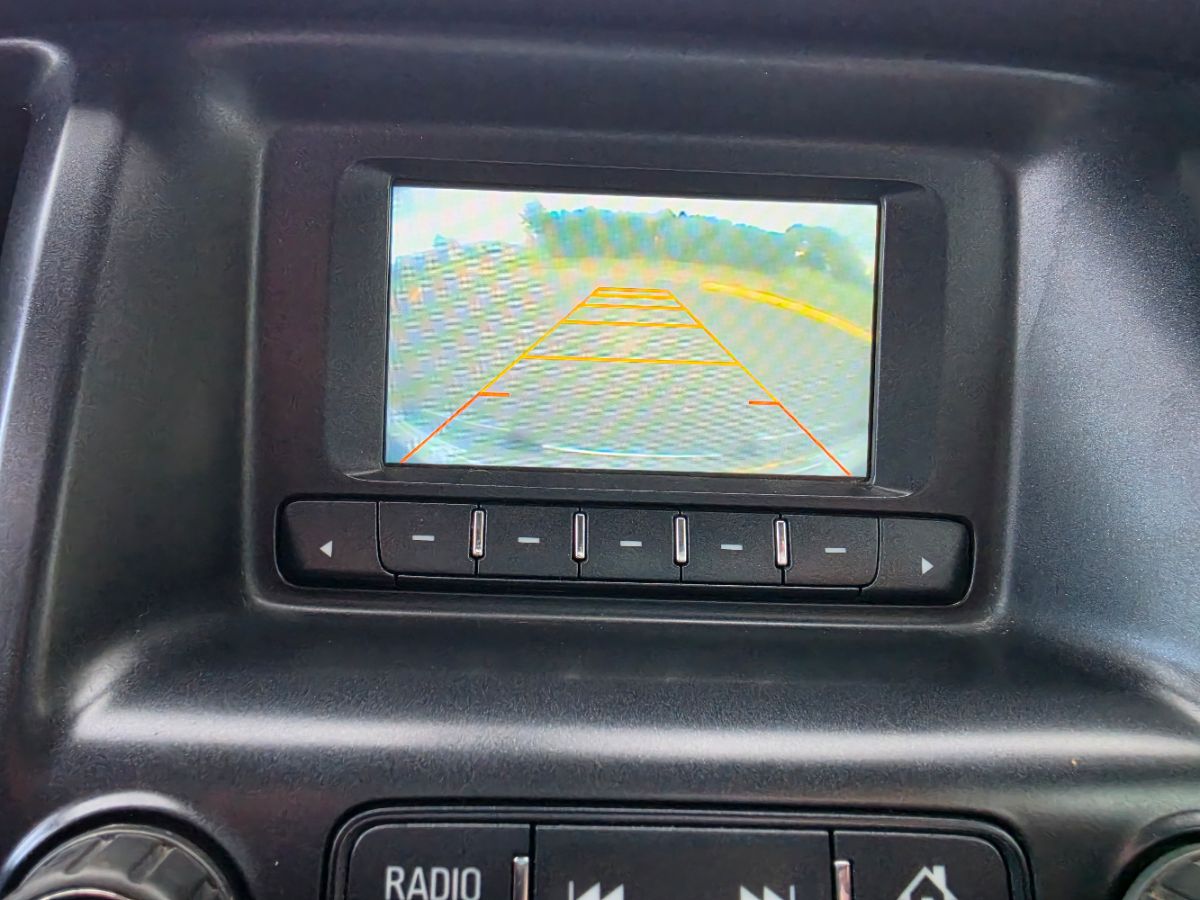 Photo 35 of this Chevrolet Colorado