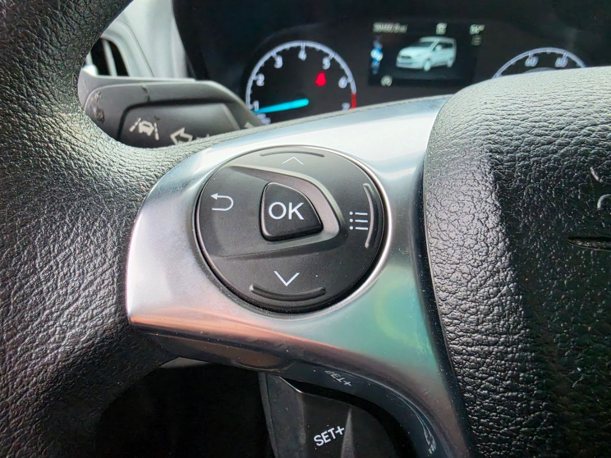 Ford Transit Connect photo 34