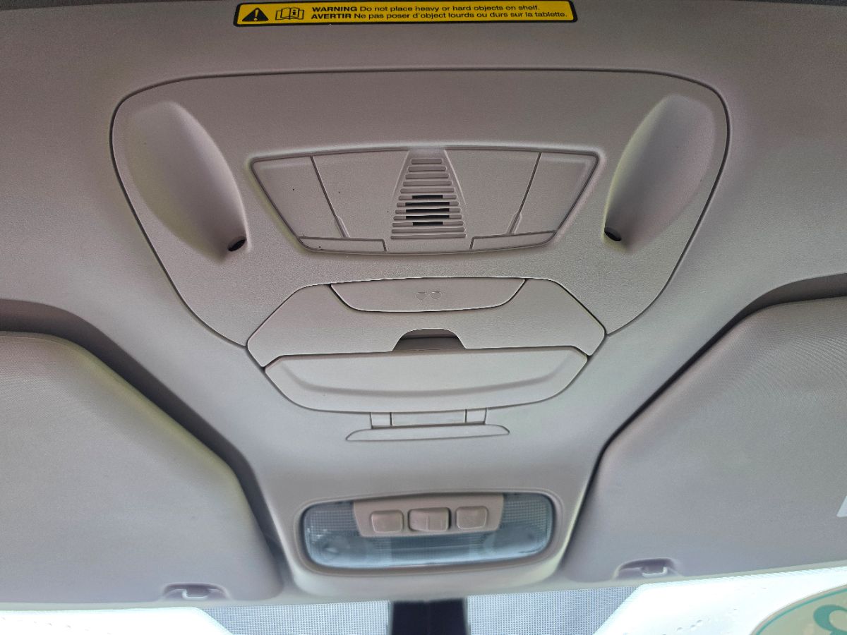 Ford Transit Connect photo 39