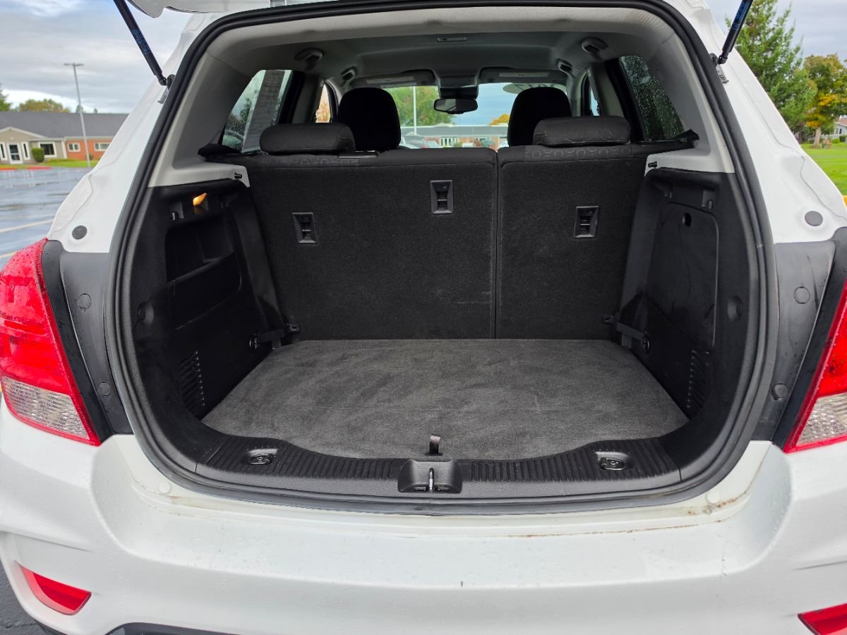 Photo 21 of this Chevrolet Trax