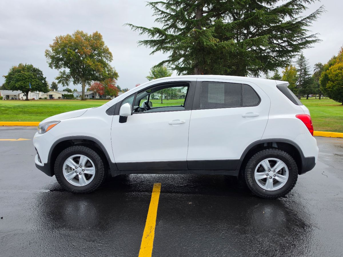 Photo 24 of this Chevrolet Trax