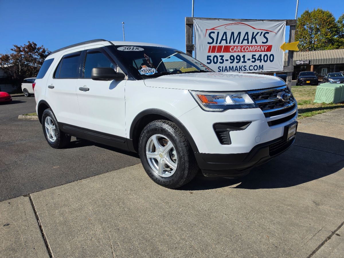 Ford Explorer photo 3