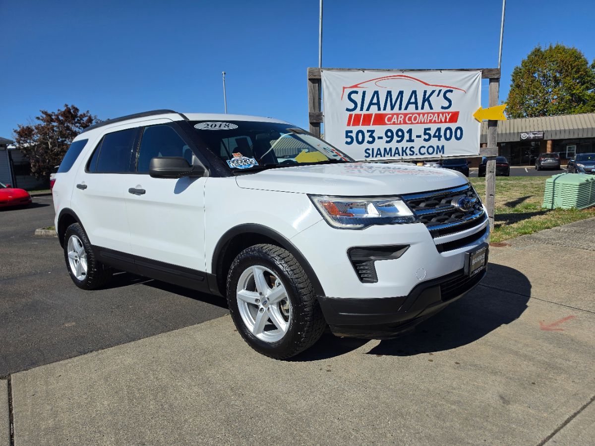 Ford Explorer photo 3