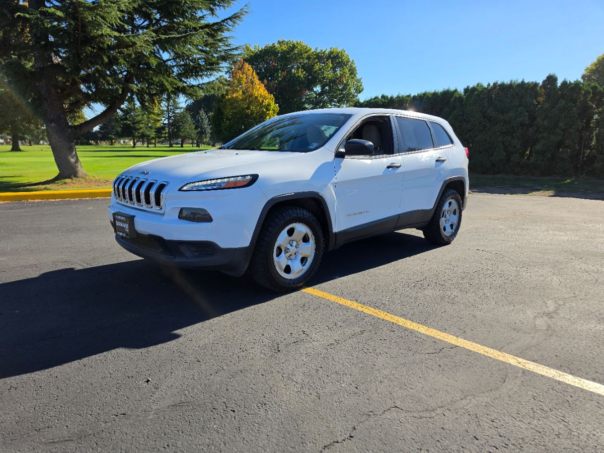 Jeep Cherokee photo 4