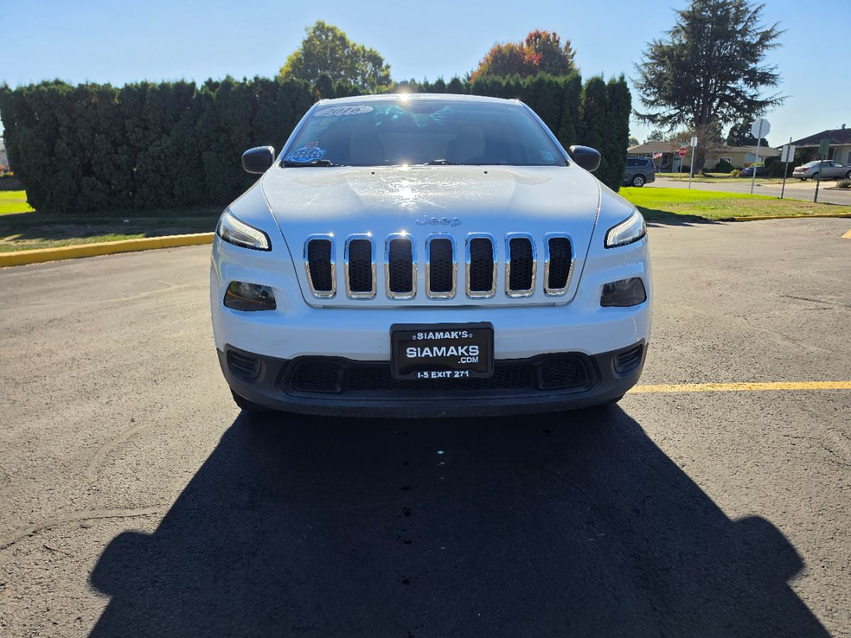 Jeep Cherokee photo 5