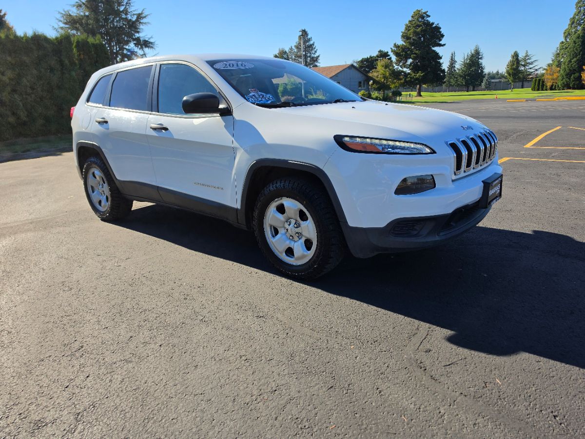 Jeep Cherokee photo 7