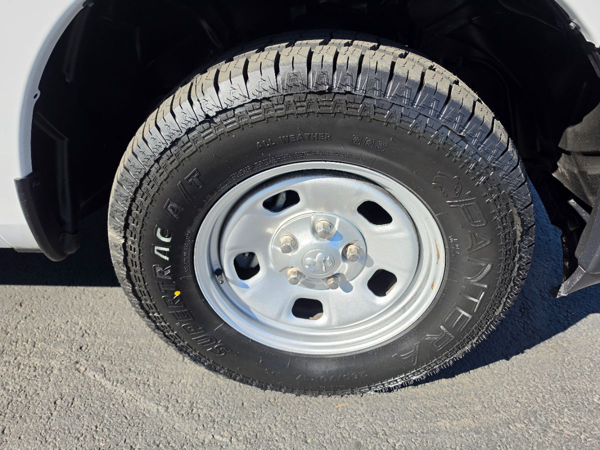 Photo 8 of this Ram 1500 Classic