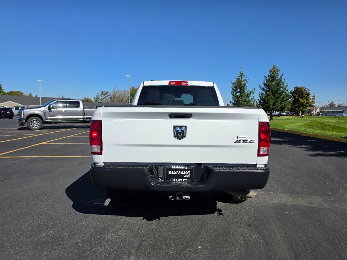 Photo 20 of this Ram 1500 Classic