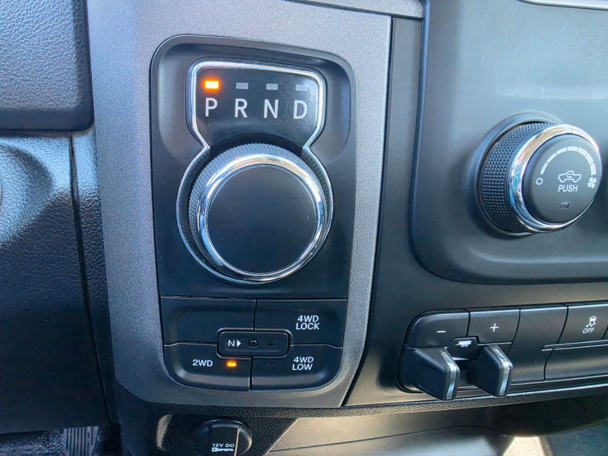 Photo 34 of this Ram 1500 Classic