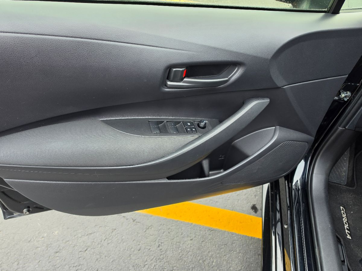 Toyota Corolla photo 29