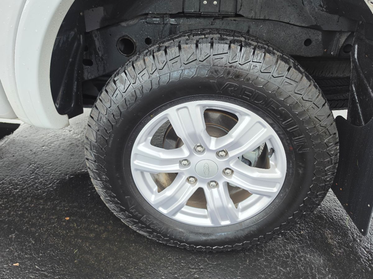 Ford Ranger photo 27