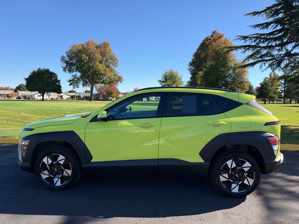 Photo 2 of this Hyundai Kona