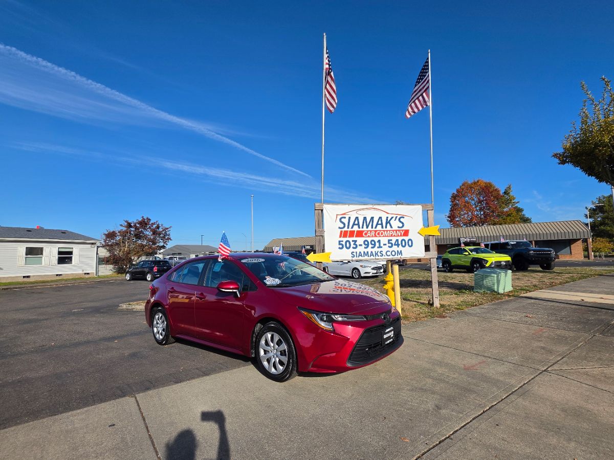 2026 Toyota Corolla LE 4 DOOR SEDAN