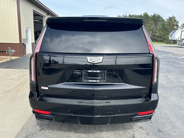 2022 Cadillac Escalade Sport photo 4