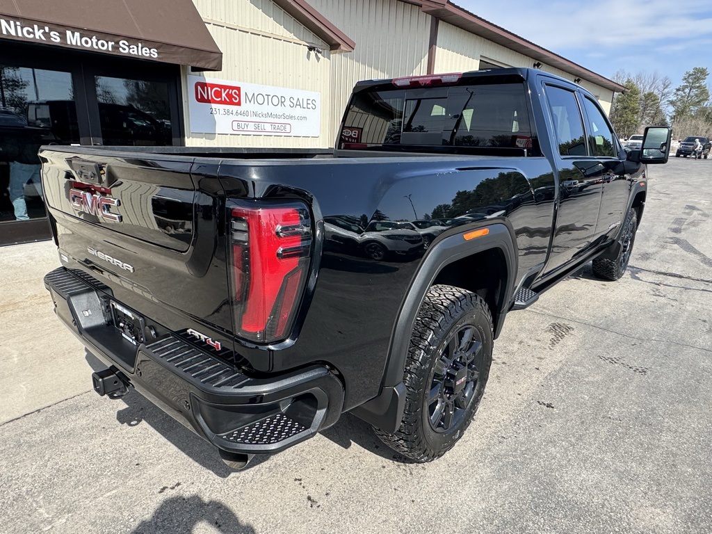 2024 Gmc Sierra HD AT4 photo 4