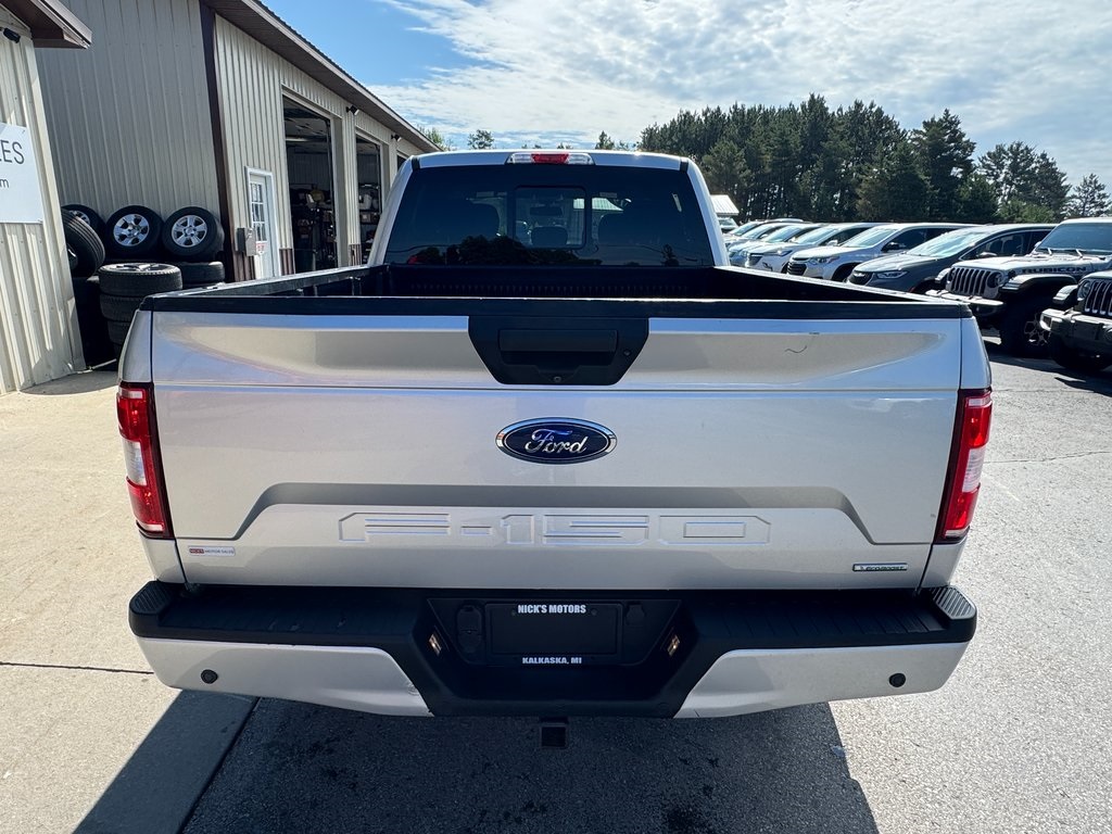 2019 Ford F-150 XLT photo 4