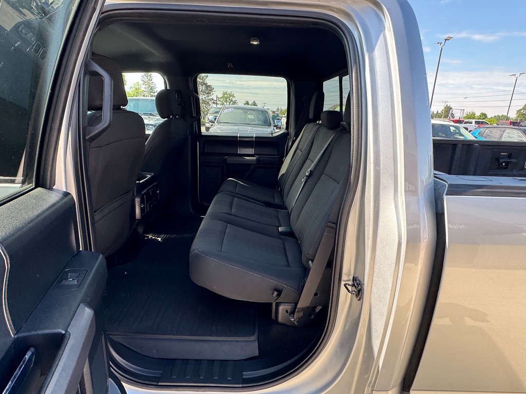 2019 Ford F-150 XLT photo 28