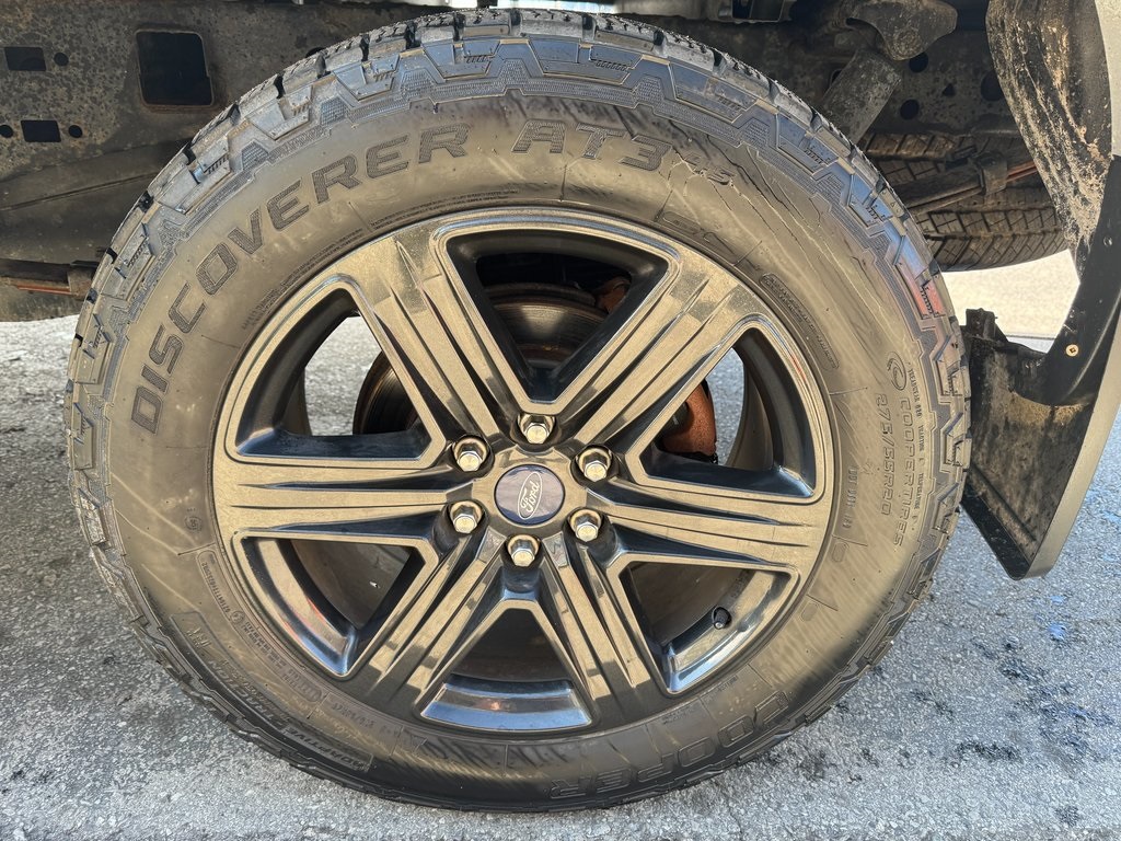 2019 Ford F-150 XLT photo 43