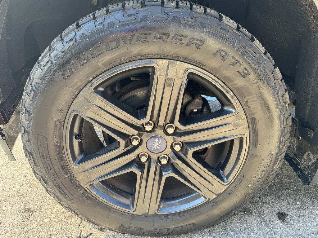 2019 Ford F-150 XLT photo 44