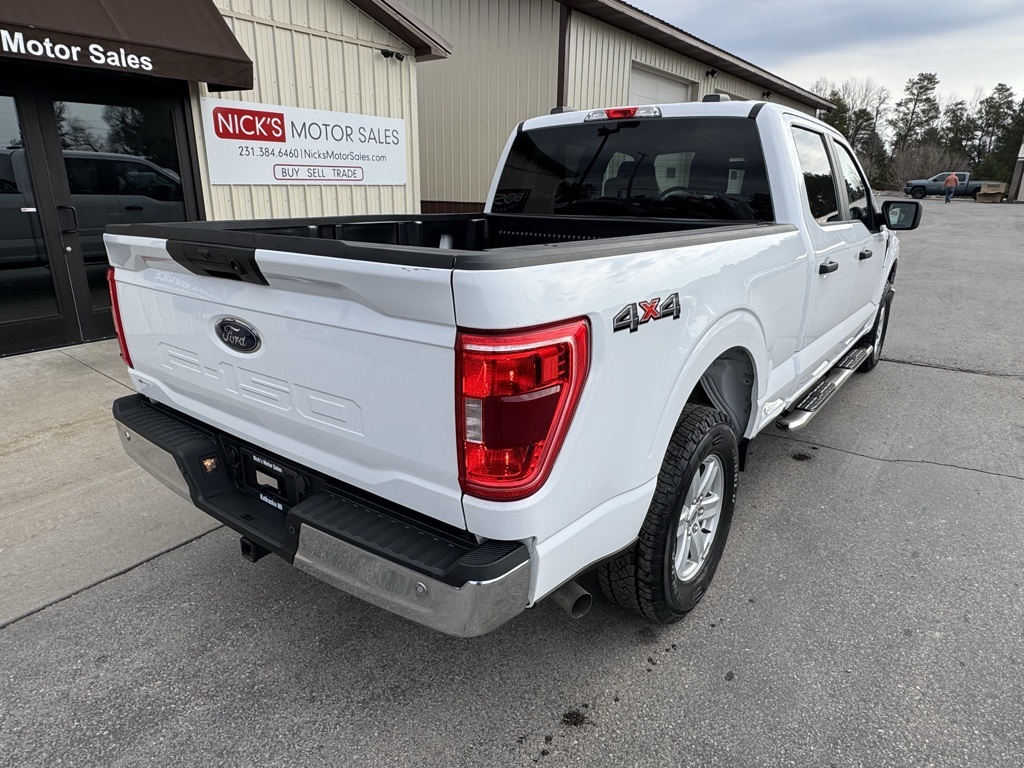 2023 Ford F-150 XLT photo 3