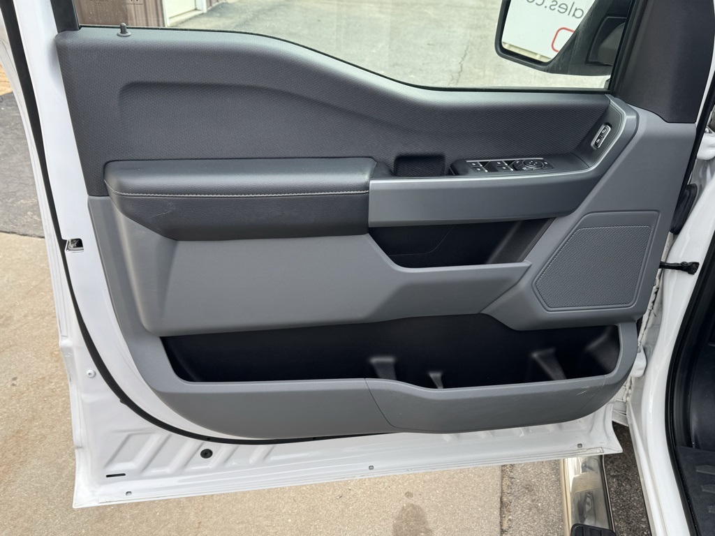 2023 Ford F-150 XLT photo 10