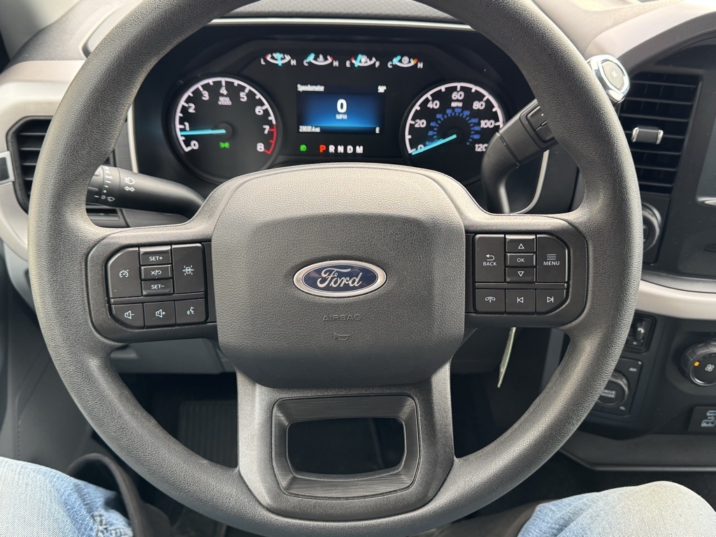 2023 Ford F-150 XLT photo 14