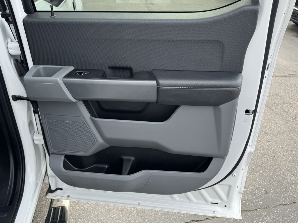 2023 Ford F-150 XLT photo 27